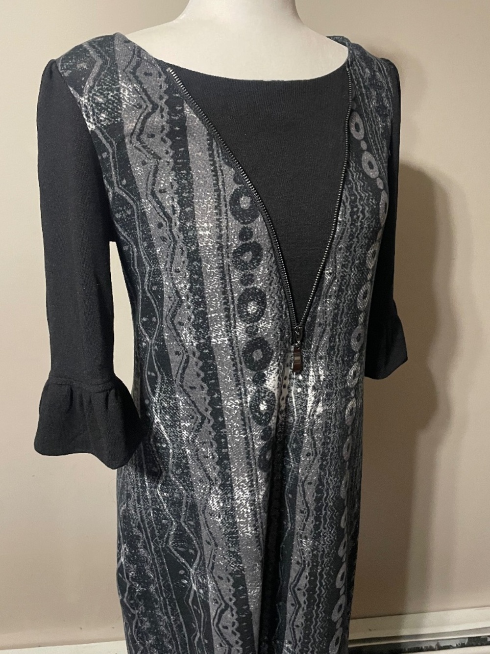 Aryeh Black and Grey 3/4 Ruffle Sleeve and Front Zipper Sweater Dress - Size M